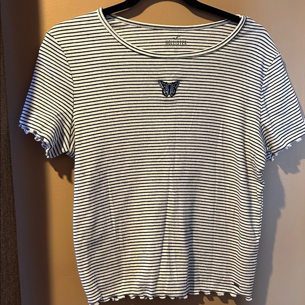 Hollister Black and White Striped Tee with Embroidered Butterfly Size L